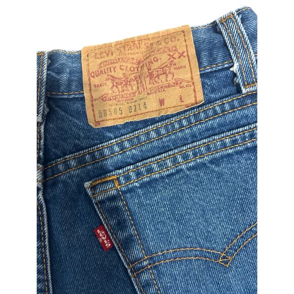 Vtg 90s Levi's 505 Made in USA High Rise Relaxed
Tapered Denim Jeans - Picture 5 of 6